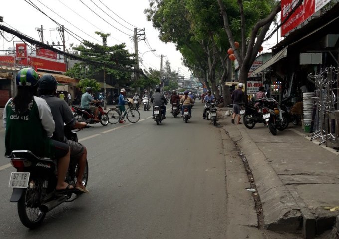 cho thuê nhà nguyên căn mặt tiền đường bà hom Q.6 , ngay ( ngã tư da sà )