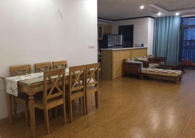Chính chủ cho thuê căn hộ cao cấp tại 27 Huỳnh Thúc Kháng gần Đài phát thanh truyền hình Hà Nội, 2PN đủ đồ giá 14triệu/tháng.