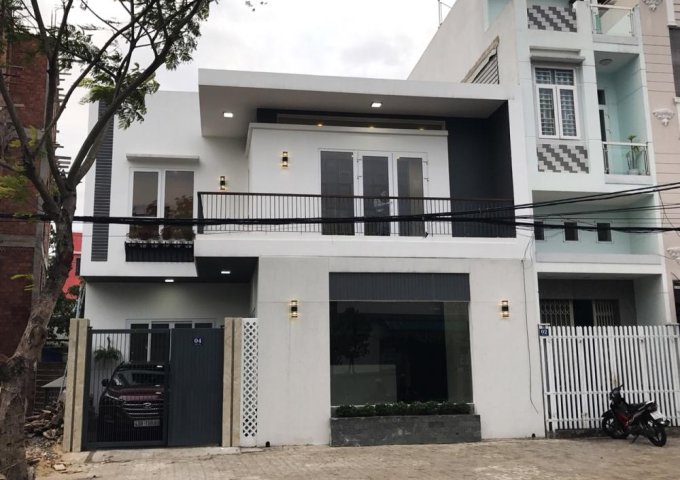 Bán nhà MT Quận 1 vị trí siêu đẹp, khuôn đất lớn 8x10, giá 18 tỷ