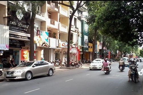 Cho thuê nhà mặt phố Lạc Trung, 80m2, 4 tầng, MT 4m, giá 30 triệu/tháng, Linh mặt phố 0969166861