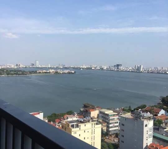 Bán căn góc 99m2 view thằng Hồ Tây gần Watermark có nội thất giá siêu rẻ chỉ 3,4 tỷ