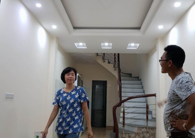 Cho thuê nhà riêng mới ở Phú Đô, DT 35 m2, 5tầng