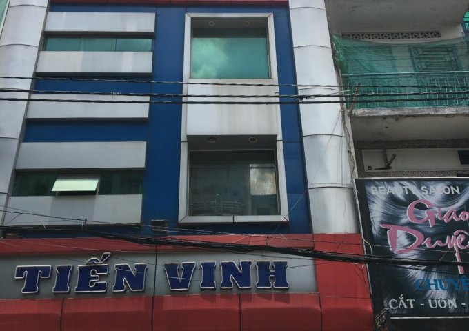 Bán nhà MT ngay góc Nguyễn Cư Trinh, Quận 1, DT 5mx20m, 3 lầu, giá 25 tỷ
