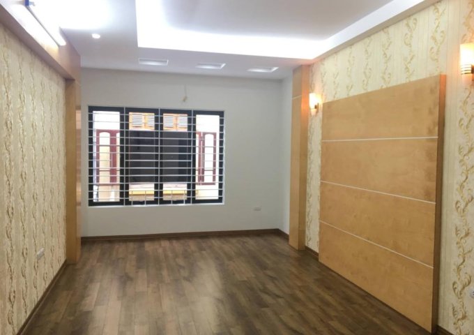 Bán nhà ngõ 175 Xuân Thủy, Cầu Giấy, DT 52m2 x 4 tầng mới, MT 4m, giá 3,9 tỷ