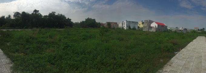 Bán đất TX52, cống hộp số 2, diện tích 175.5m2 nở hậu 8. Giá 2.5 tỷ.