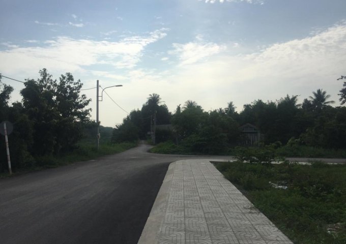 Bán đất TX52, cống hộp số 2, diện tích 175.5m2 nở hậu 8. Giá 2.5 tỷ.