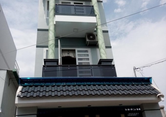 Định cư bán gấp nhà HXH Nguyễn Trãi 4*20m quận 5 giá bèo.