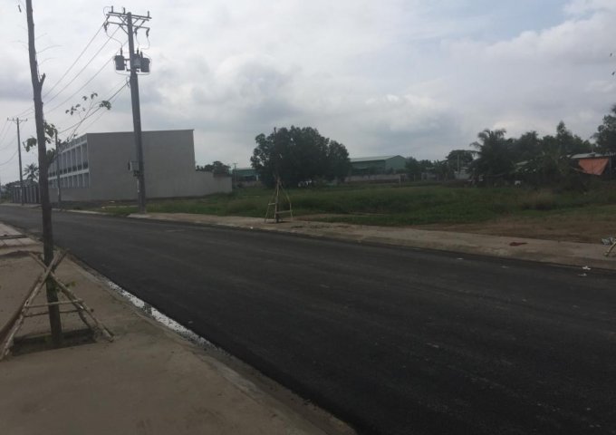 Bán đất tại Đường Quốc Lộ 50, Cần Đước,  Long An diện tích 80m2  giá 572 Triệu/m²