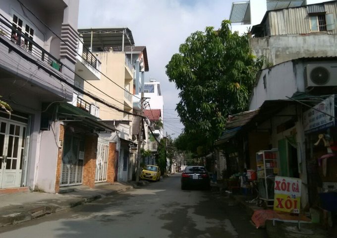 Biệt thự mini đường 14 khu Trần Não, phường Bình An. DT 9.5x15m, hầm, trệt, lầu, áp mái nhà đẹp