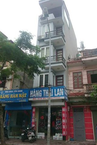 Cho thuê nhà nguyên căn mặt phố Vũ Tông Phan, Thanh Xuân, 30m2 x 5 tầng, 20 tr/th