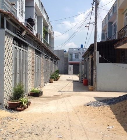 Cần bán nhà ngay ngã 5 Nguyễn Thị Tú, Quách Điêu, Vĩnh Lộc A, Bình Chánh