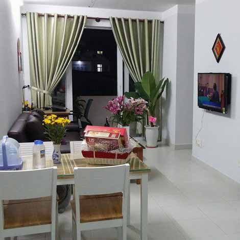 Cho thuê căn hộ cao ốc Quang Thái, DT 63m2, giá 7tr/th. LH: 0934513961