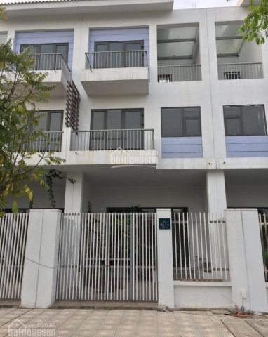 Chính chủ cần bán nhà liền kề dãy TT11 KĐT Xuân Phương Tasco Forresa, căn view hồ và công viên đẹp