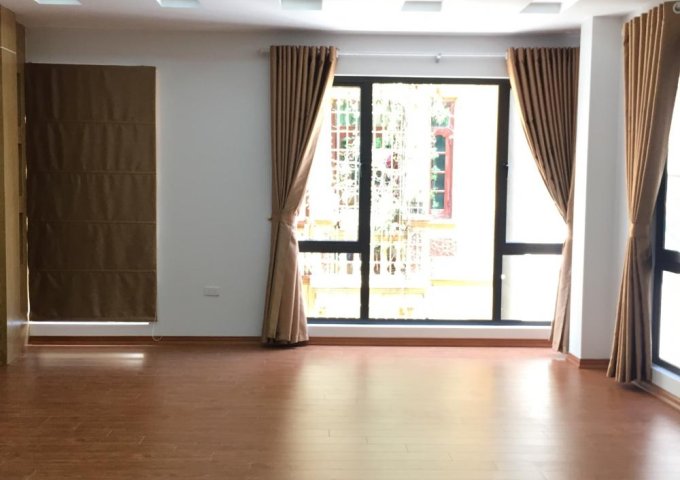 Bán nhà ngõ 272 Trần Khát Trân, Đồng Nhân, Hai Bà Trưng 22m2 x 5t giá 2.1 tỷ cách đường ô tô 15m 