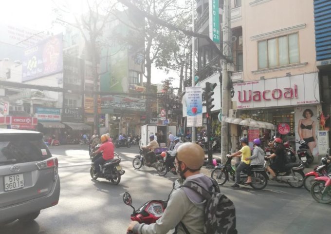 Cho thuê nhà mặt phố tại đường Nguyễn Đình Chiểu, Quận 3, Hồ Chí Minh
