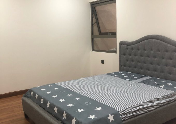 Cho thuê căn hộ chung cư Home City Trung Kính, 70m2, 2 PN, đủ đồ