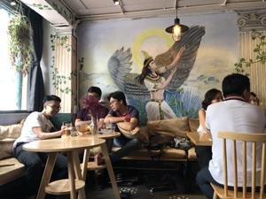 Sang nhượng quán cafe tại mặt phố Phố Trần Huy Liệu, Giảng Võ