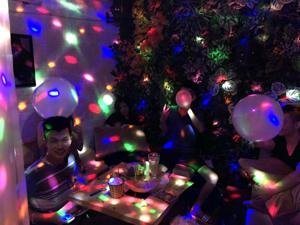 Sang nhượng quán cafe tại mặt phố Phố Trần Huy Liệu, Giảng Võ