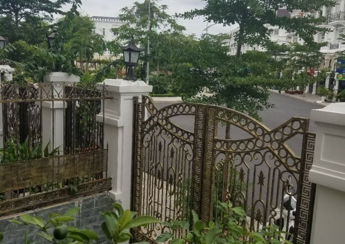 Bán nhà phố Cityland Center Hill, có hầm, full nội thất cao cấp, giá 15,8 tỷ