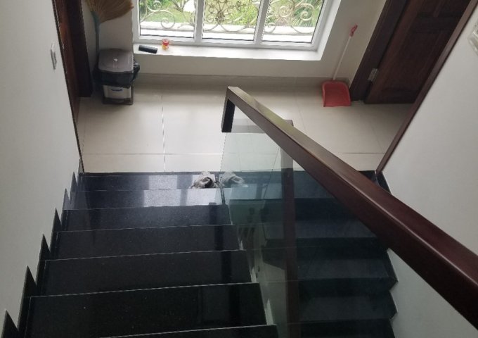 Bán nhà phố Cityland Center Hill, có hầm, full nội thất cao cấp, giá 15,8 tỷ