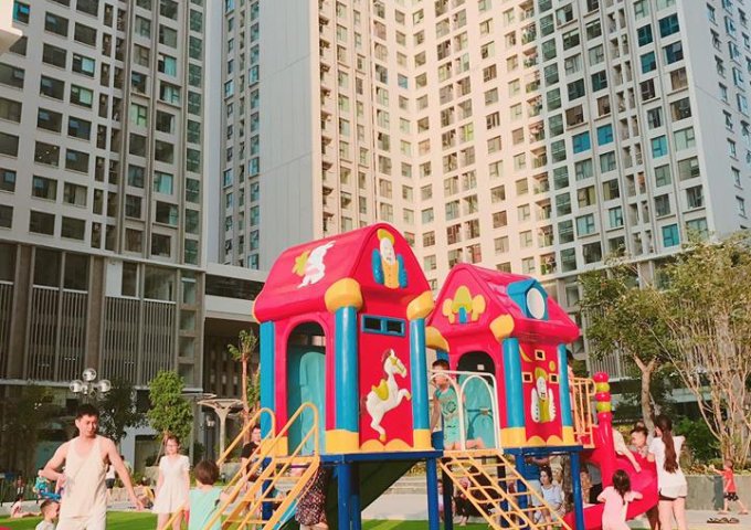 Chính chủ bán chung cư Eco Green City, Nguyễn Xiển, DT 75m2, giá 2 tỷ