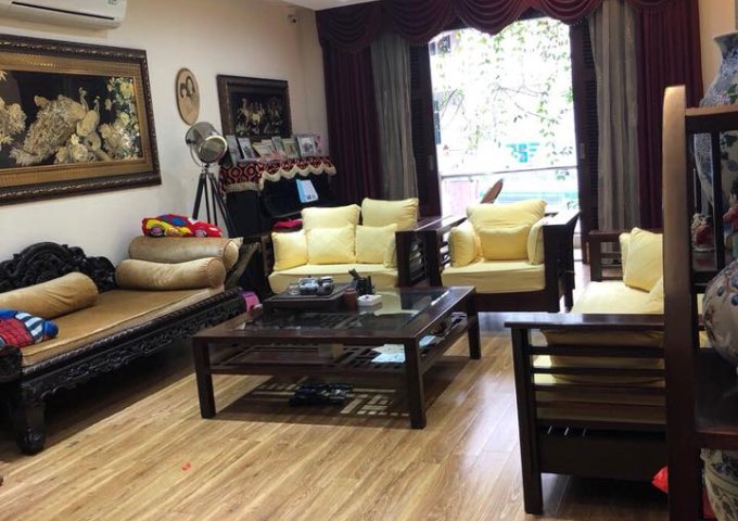 Bán nhà liền kề dãy 6D Làng Việt Kiều Châu Âu, Mỗ Lao, Hà Đông nhà hoàn thiện đẹp giá hợp lý