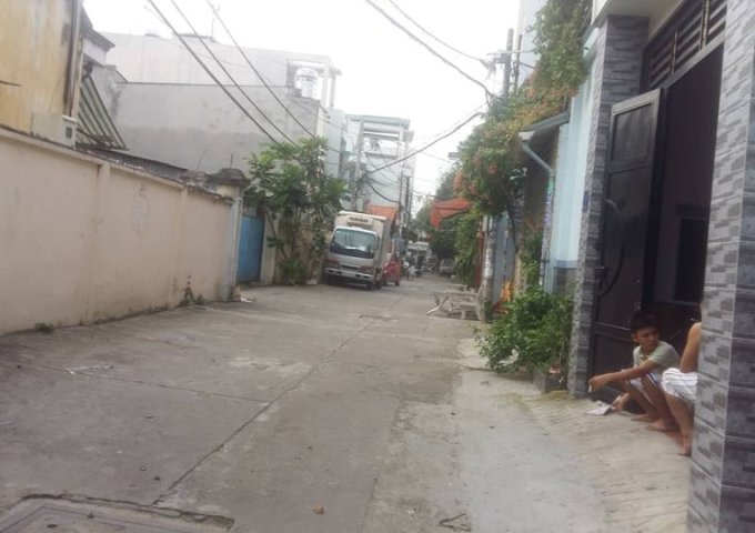 Bán Nhà hẻm 185/ Đường Gò Dầu, diện tích 4x20m,2 lầu, Giá 5,6 tỷ . lh 0903947859