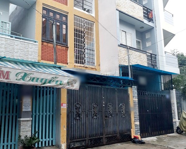 Bán nhà mặt tiền hẻm 95, Lê Văn Lương, phường Tân Kiểng, Quận 7.