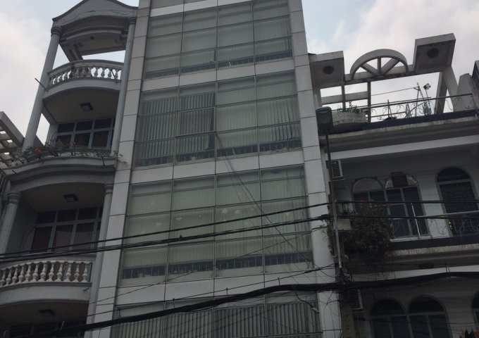 Bán nhà MT Nguyễn Xí,5.5x25m, hầm, 7 lầu, đang có hợp đồng thuê 90tr/th, 