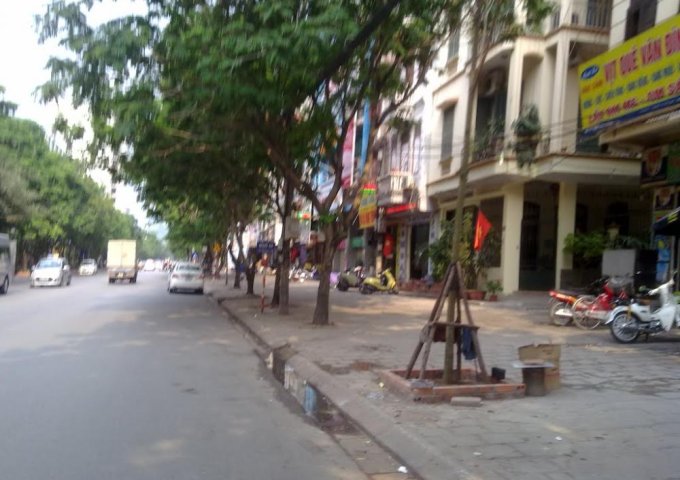 [HOT HOT HOT] Nhà Mặt phố Đường Bưởi – Kinh Doanh – Cho Thuê Tuyệt vời. 