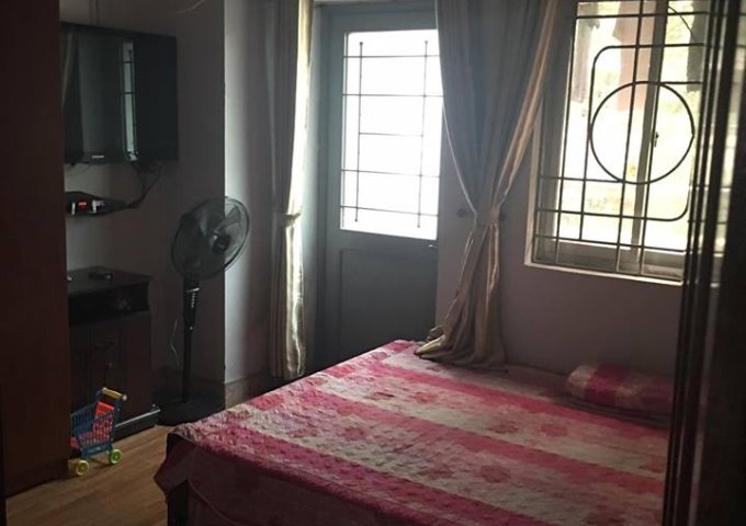 Chính chủ bán căn hộ góc 2 ban công, tầng 2 tại ngõ 6 Trần Hữu Dực