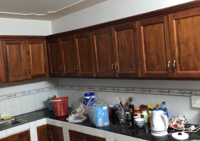 Bán nhà 1 trệt, 1 lầu trục chính hẻm 482 đường 30/4, Cần Thơ, đối diện đài truyền hình