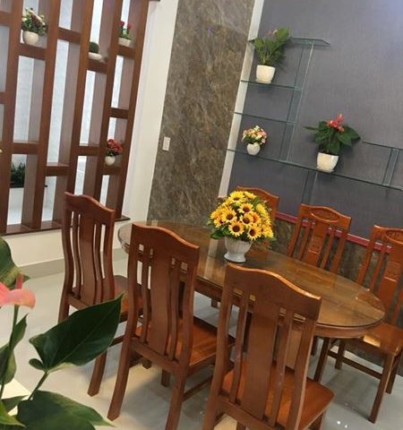 Bán nhà mặt phố Phùng Hưng, Đà Nẵng, DT 95m2, 3 tầng, hướng Đông Nam, giá 5.3 tỷ