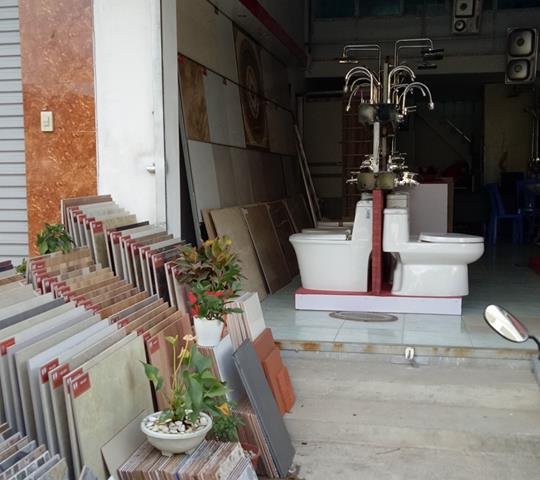 Sang nhượng cửa hàng gạch ốp lát thiết bị vệ sinh tại N0 01 LK 16 khu liền kề 27,28 Lê Trọng Tấn