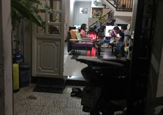 Bán nhà hẻm đường Tứ Hải, quận Tân Bình, LH 0962770912