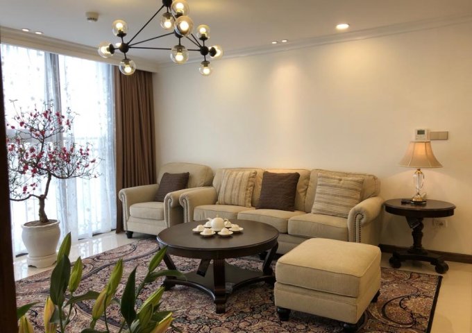 Chính chủ cho thuê căn hộ cao cấp tại 172 Ngọc Khánh 140m2, 3PN đủ đồ giá 16triệu/tháng.