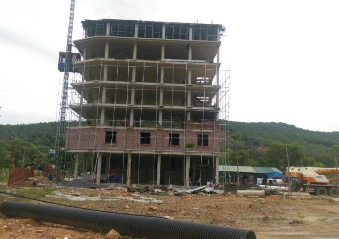 Bán đất LK đối diện trường Quốc tế Singapose, xây nhà nghỉ khách sạn