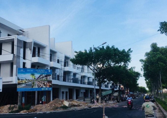 Bán nhà liền kề cạnh Lotte Mart, chân cầu Tiên Sơn, Đà Nẵng