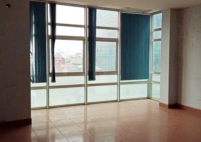 Cho thuê văn phòng phố Hoàng Cầu – Nguyễn Lương Bằng, dt 250m2, giá 210 nghìn/m2/tháng