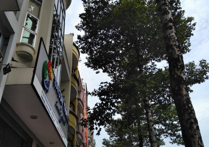 Bán nhà mặt hai tiền 27 Hoàng Sa, phường Đa Kao, Quận 1