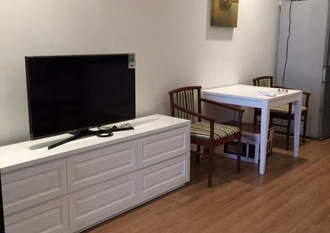 Cho thuê căn hộ chung cư Phú Gia số 3 Nguyễn Huy Tưởng, 2PN, nội thất mới, đang trống