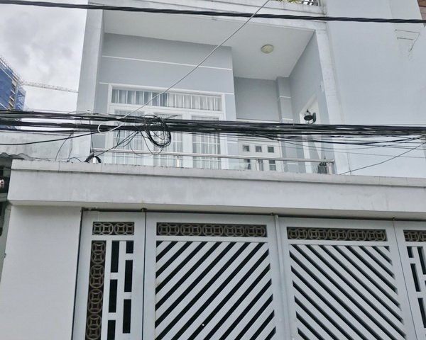 Bán nhà mặt tiền đường Nguyễn Văn Linh, phường Tân Thuận Tây, Quận 7