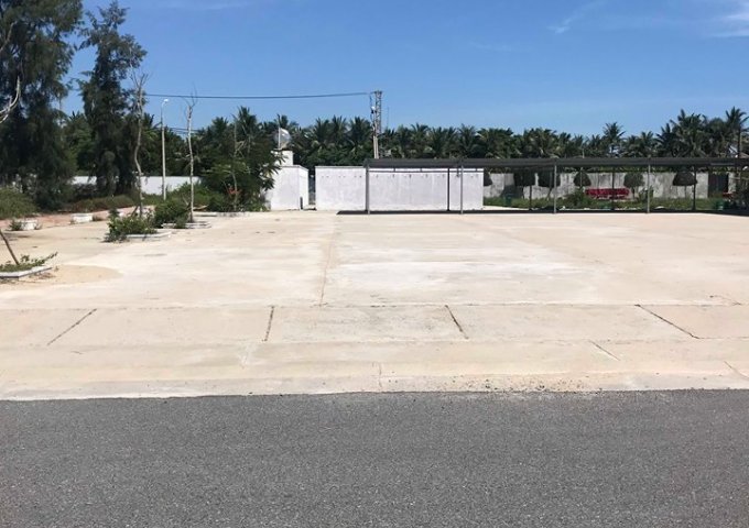 Bán đất vàng tại bãi tắm Hà My. Diện tích 168m2, giá 29 triệu/m², giá rẻ đầu tư