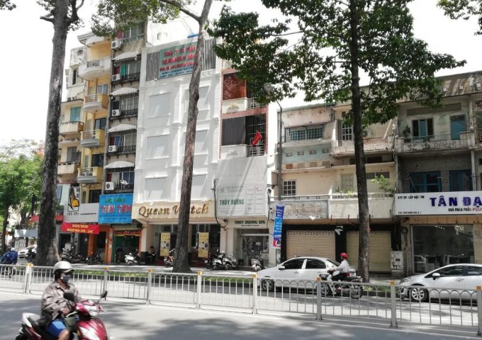Cho thuê nhà mặt phố số 240 Trần Hưng Đạo, Phường.Nguyễn Cư Trinh, Quận 1, Thành Phố Hồ chí Minh