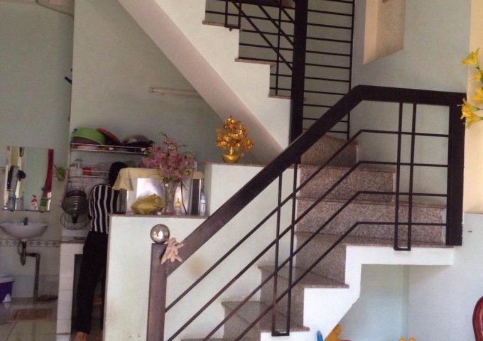 Bán nhà 67/43/27 Nguyễn Thị Tú, Bình Hưng Hòa B, Bình Tân, DT 4x8m, 1 lầu, giá 1,37 tỷ