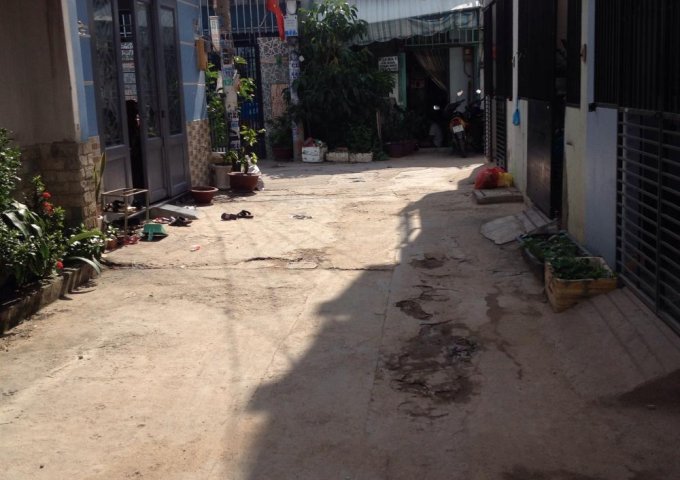 Bán nhà 67/43/27 Nguyễn Thị Tú, Bình Hưng Hòa B, Bình Tân, DT 4x8m, 1 lầu, giá 1,37 tỷ