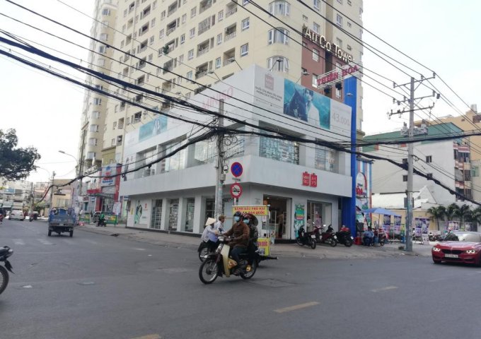 Cho thuê nhà góc 2MT Đường Âu Cơ & Tân Thành, P.Tân Thành, Quận Tân Phú 