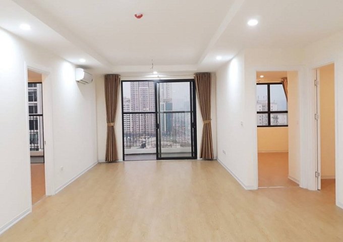 Cho thuê căn hộ chung cư A1 Nguyễn Cơ Thạch, 127m2, 3 ngủ, đồ cơ bản, giá 8tr/th