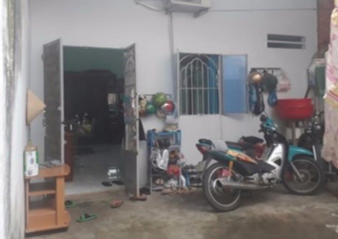 Bán nhà 532/ Lê Trọng Tấn, DT 118.5m2, giá 5,3 tỷ, hẻm 7m