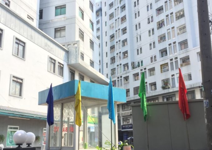 Cần bán căn hộ chung cư Tôn Thất Thuyết, Q. 4, DT 62m2, 2 phòng ngủ, 2.25 tỷ, sổ hồng